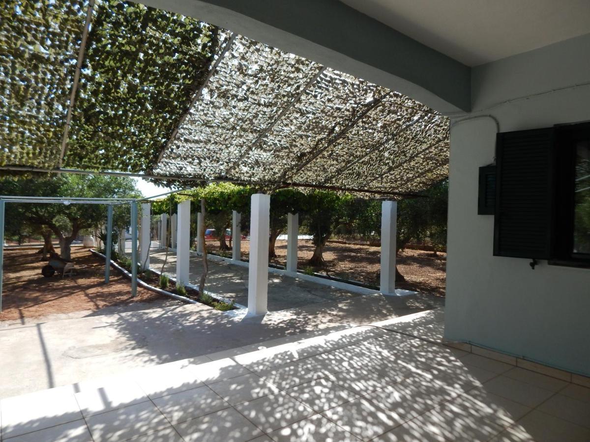 Ninemia Country House Vromonérion Exterior foto